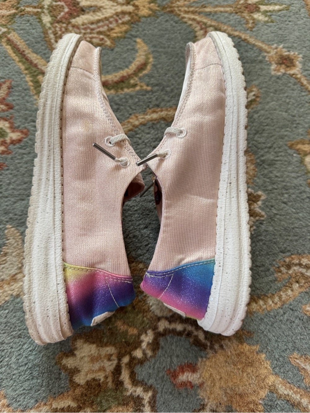 Hey Dude size 6 Light Pink Canvas Slip-On Sneakers with Rainbow Heel EEUC